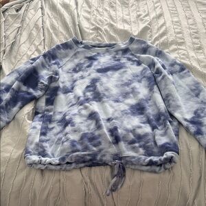 Women's GAP size small Blue Tie-Dye long sleeve Top selling for $8!